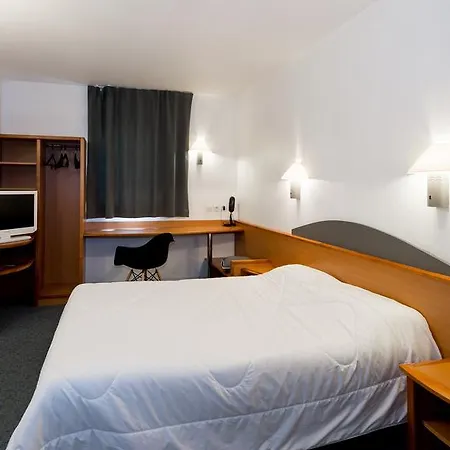 ファースト ホテル 2*